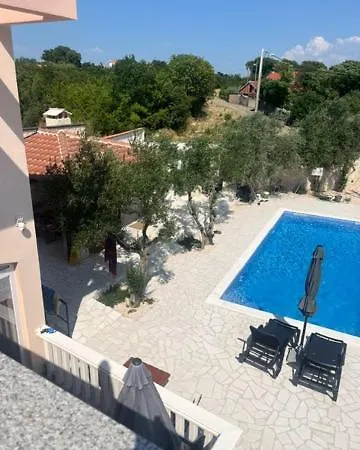 Sunny Life Apartman Mala Cista