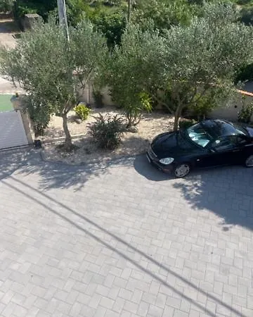 Sunny Life Mala Cista