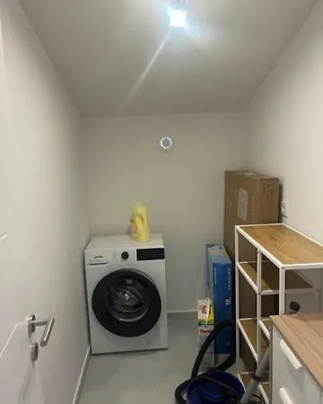 Sunny Life Mala Cista