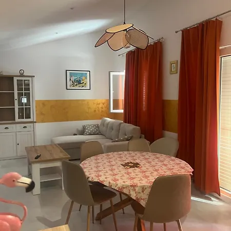 Sunny Life Mala Cista