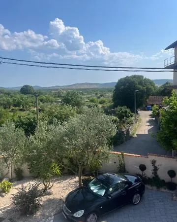 Apartman Sunny Life Mala Cista