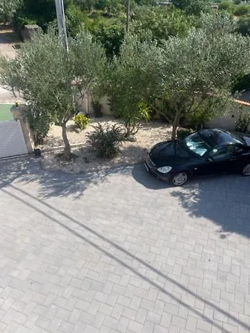 Sunny Life Mala Cista